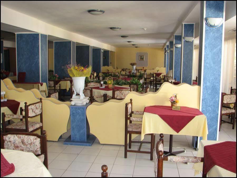 Kamchia Park Hotel غولدن ساندز المظهر الخارجي الصورة